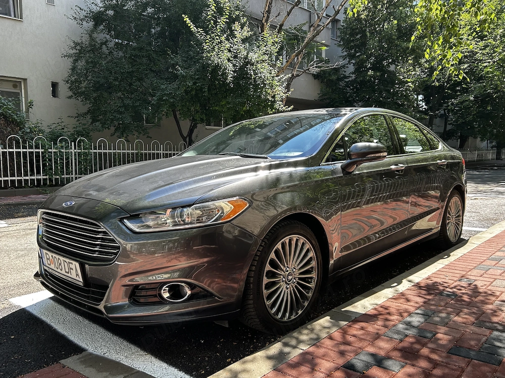 Ford Fusion 2.0 EcoBoost Titanium FWD (2016)