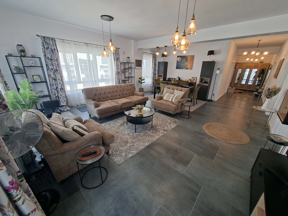 Penthouse 131 mp + terasă 60 mp panoramică - Mihai Viteazu