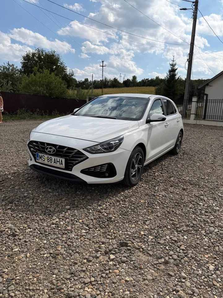 Hyundai i30 highway 1.5 mpi 2021