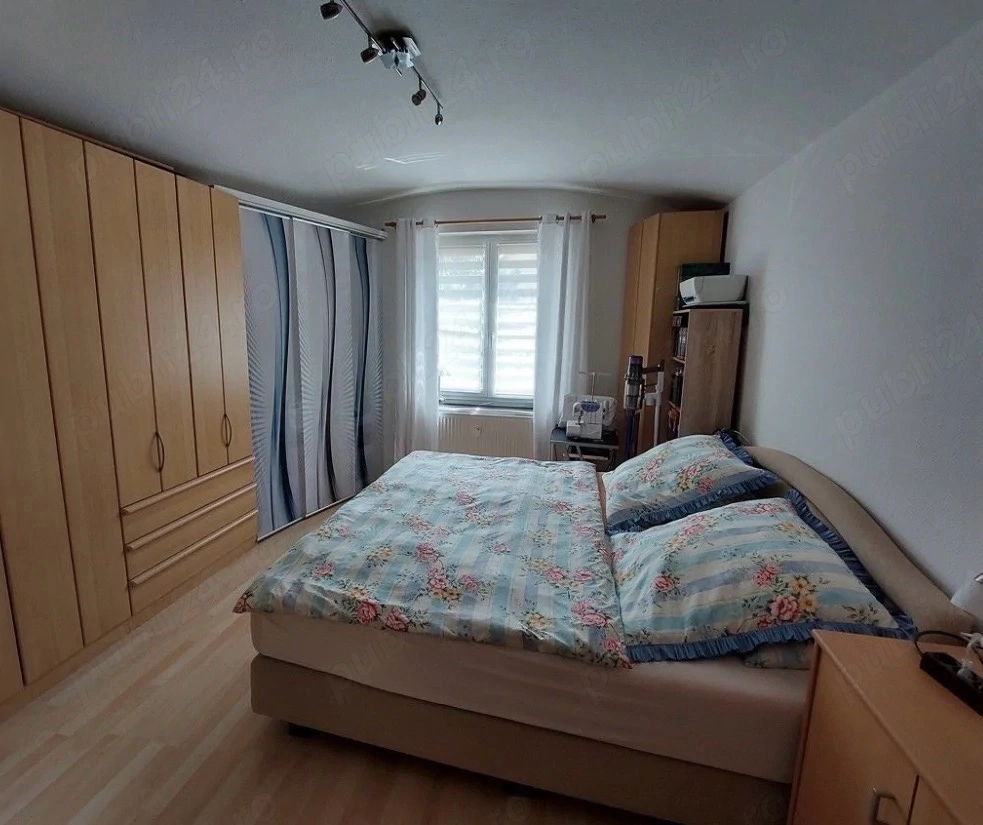 vand apartament 