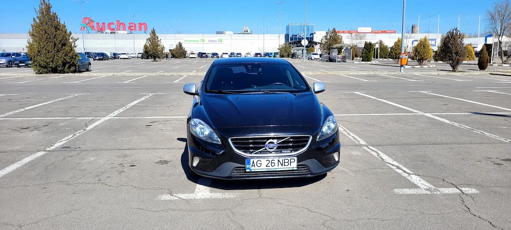 Volvo D3 R-Desig Momentum