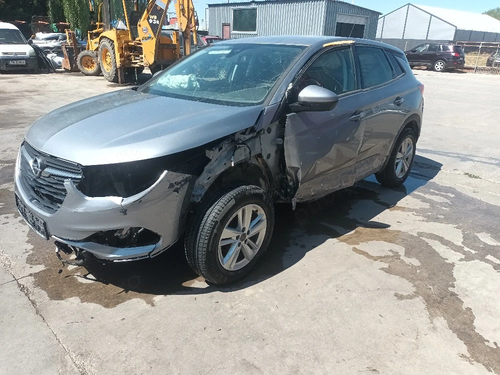 opel grandland an  2019 avariat