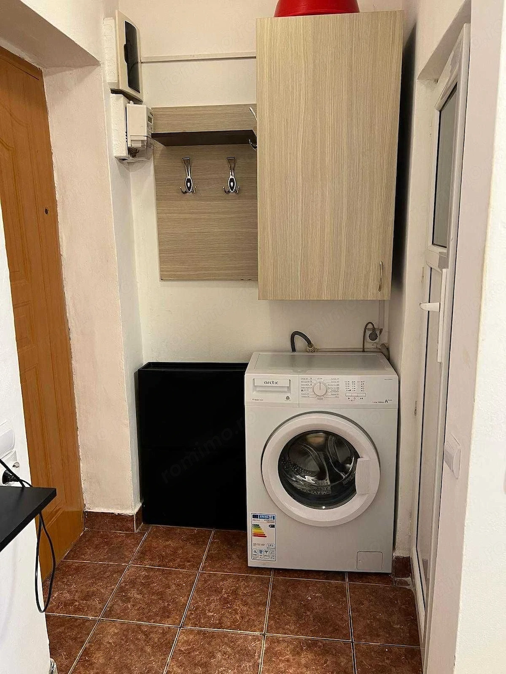 inchiriez garsoniera zona mall vitan-timpuri noi