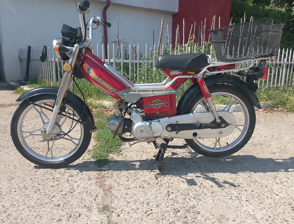 Scuter in 4t și schimbător în 4viteze