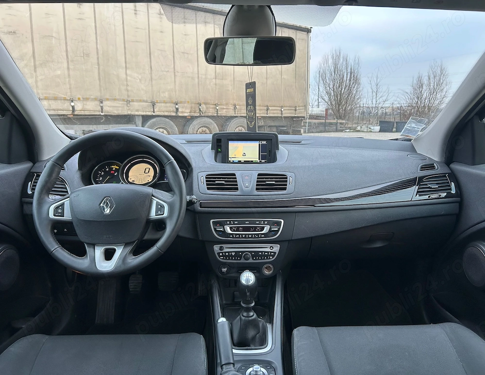 Vând Renault Megane 3 