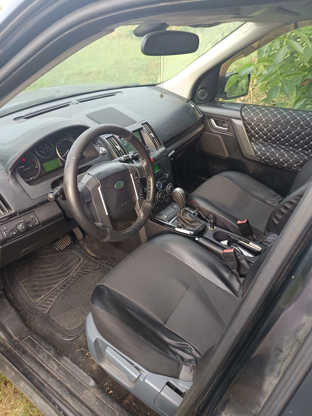 Vând Land ROVER Freelander 2