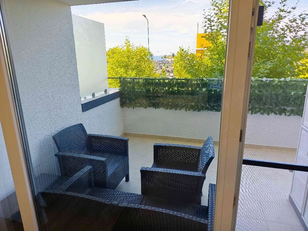 Apartament cu 2 cam cu terasă+boxă la Kasper Coresi