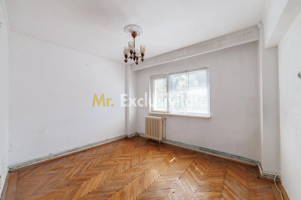 2 camere decomandate, Banat – etaj 2, centrală proprie, zonă excelentă