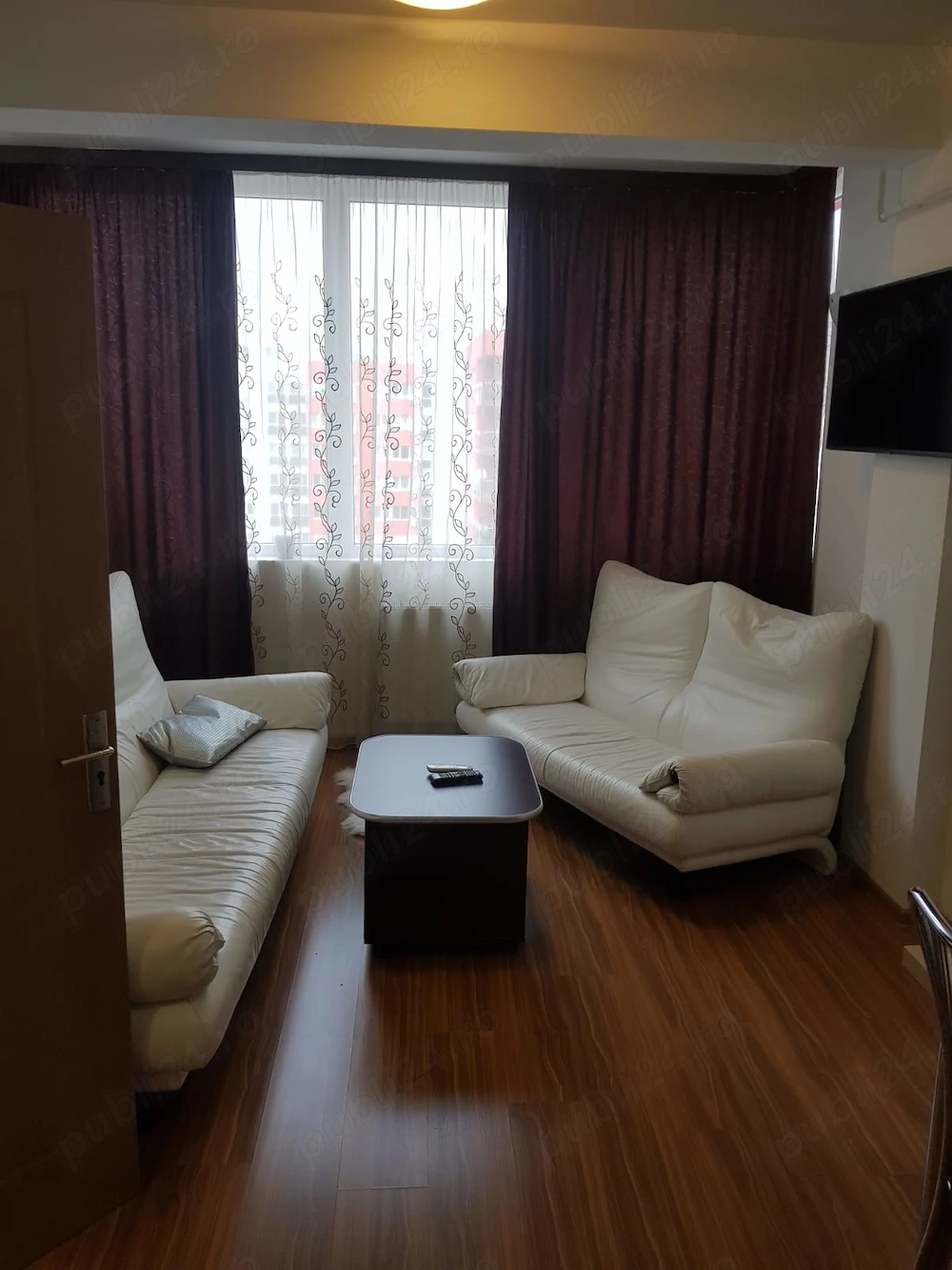 Inchiriez apartament Ared UTA 