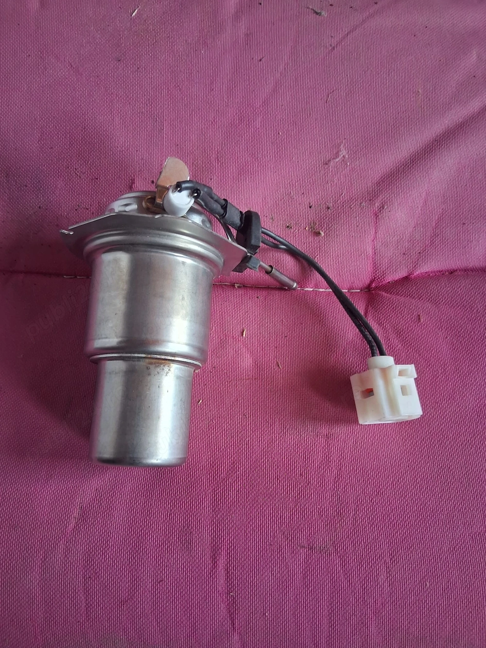 Injector AdBlue Peugeot / Citroën / Opel / Ford 1.5 BlueHDi / 2.0 BlueHDi (Cod 9813930180)