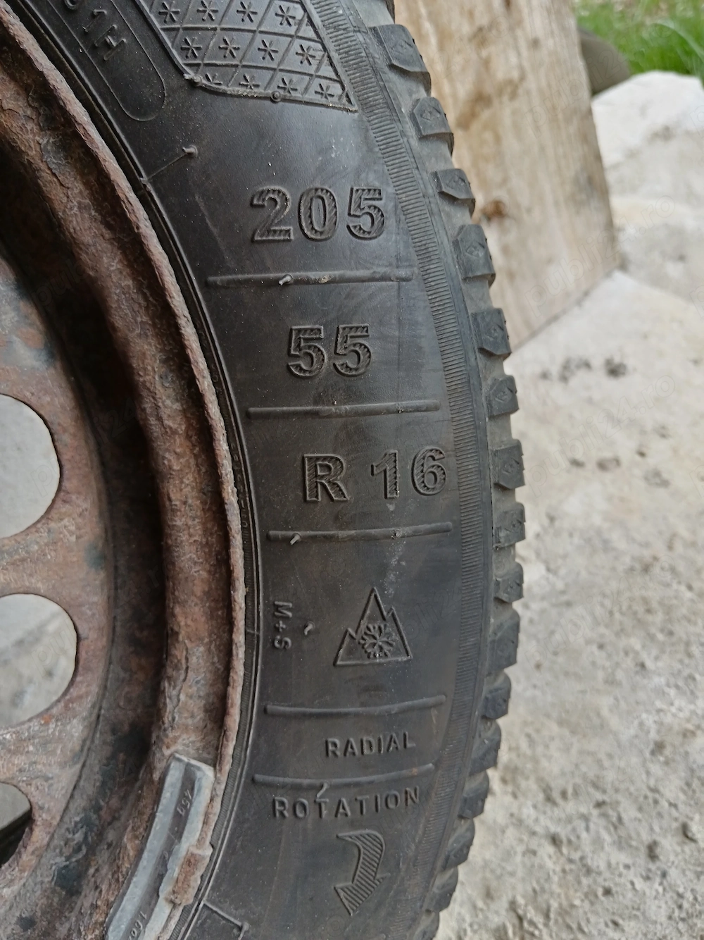 Cauciucuri cu tot cu jante de tablă 5x112