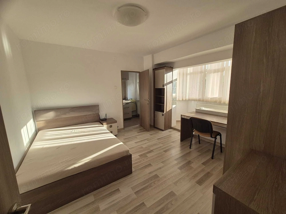 Garsonieră Tineretului Sincai, 2 min metrou, renovată, mobilată, AC, boiler, balcon