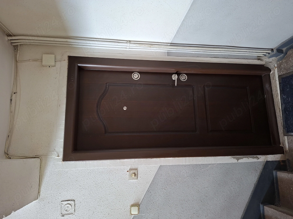Vând apartament 3camere