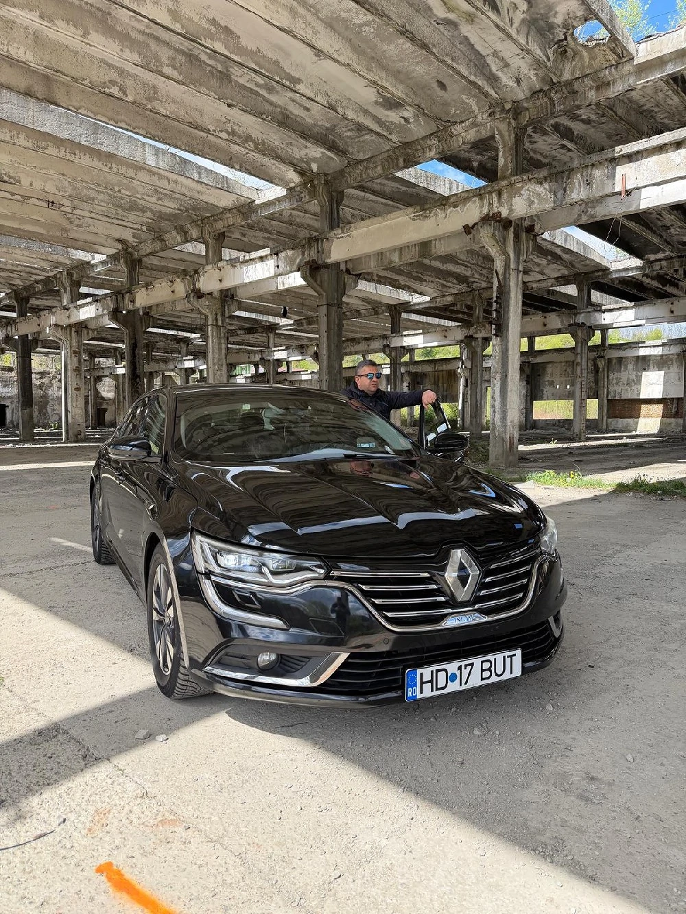 Vând Renault talisman inițiale Paris 