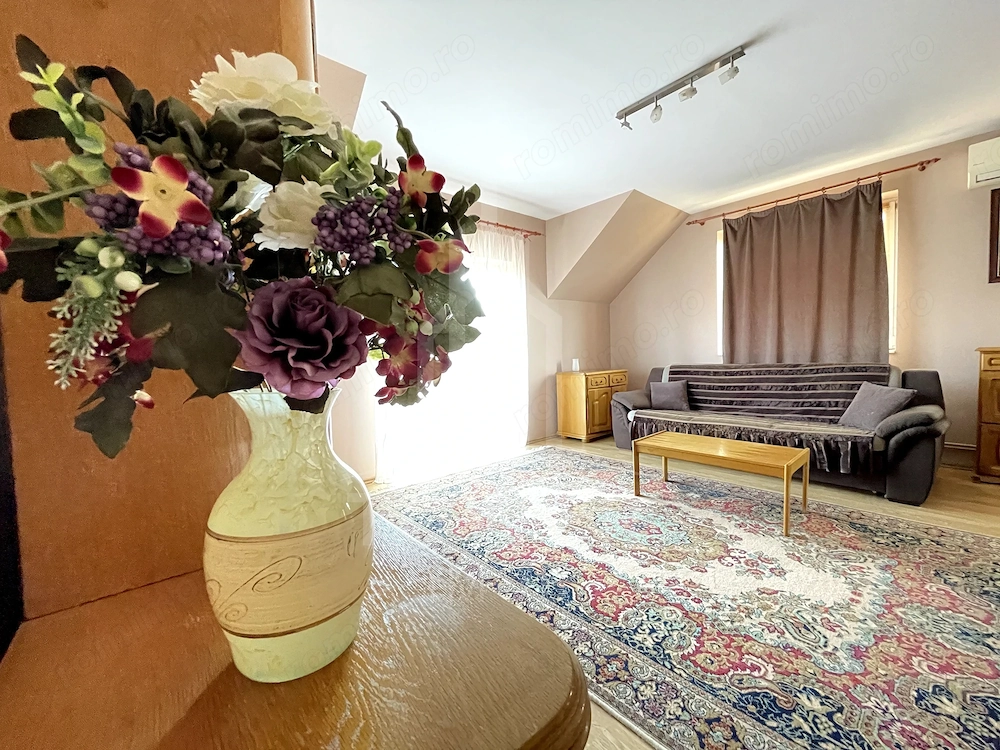 Închiriez apartament 3 camere la vilă – Strand