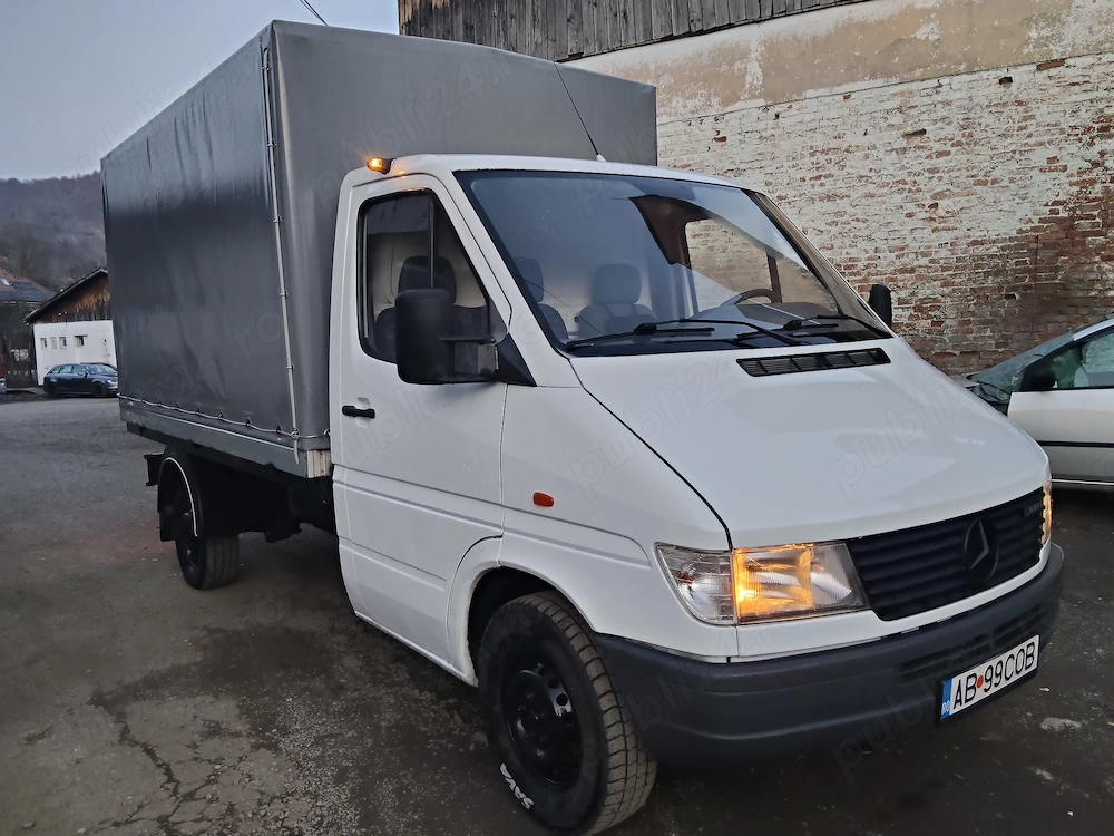 Vând Mercedes Sprinter 2,3 Diesel