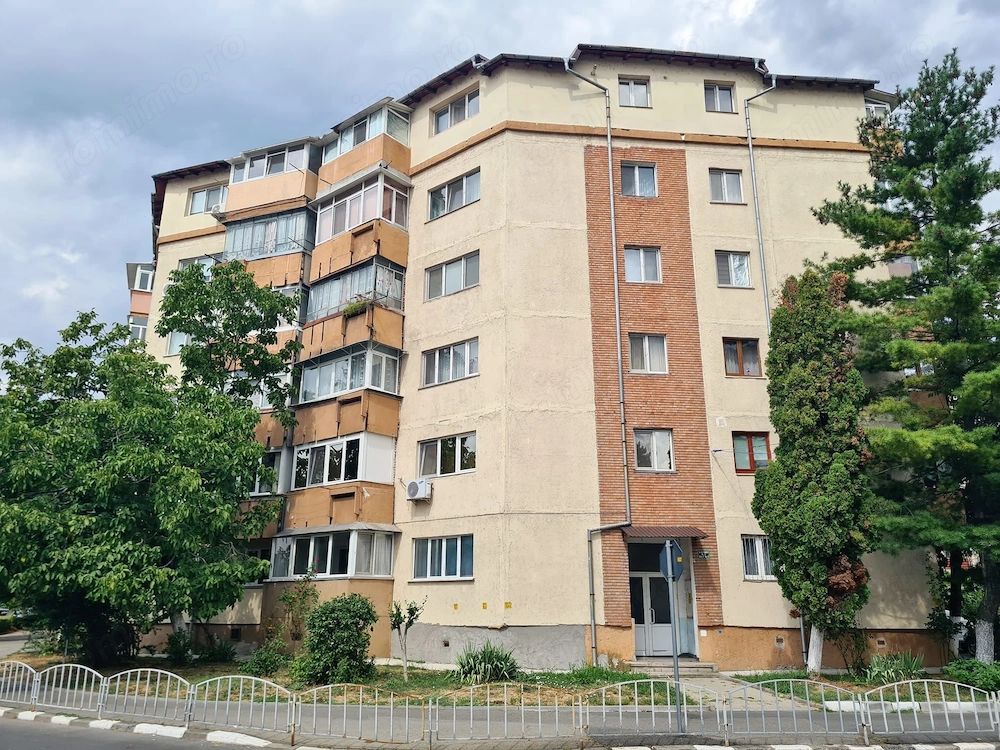 Apartament 3 camere / Zona Centrala