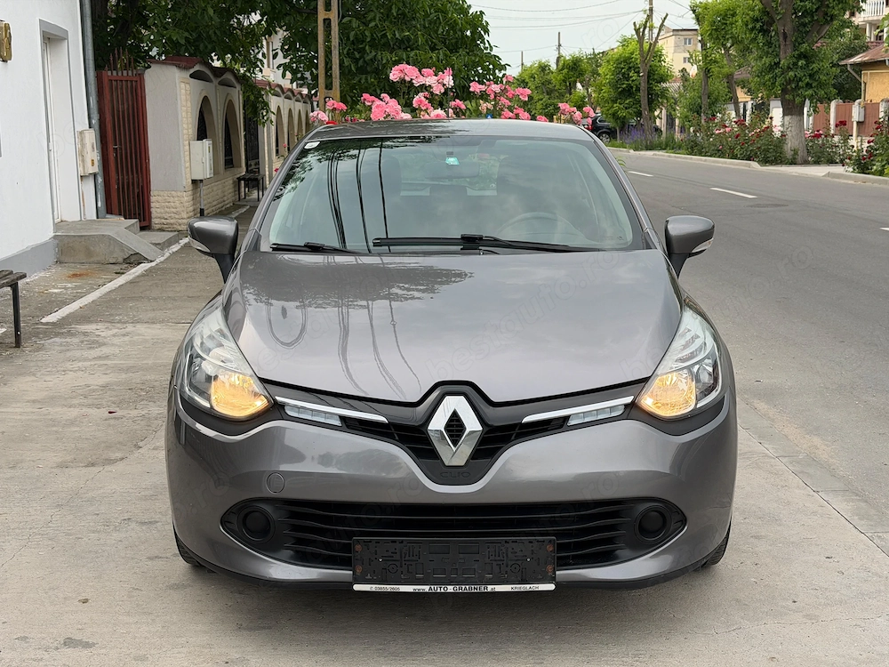 Renault  clio