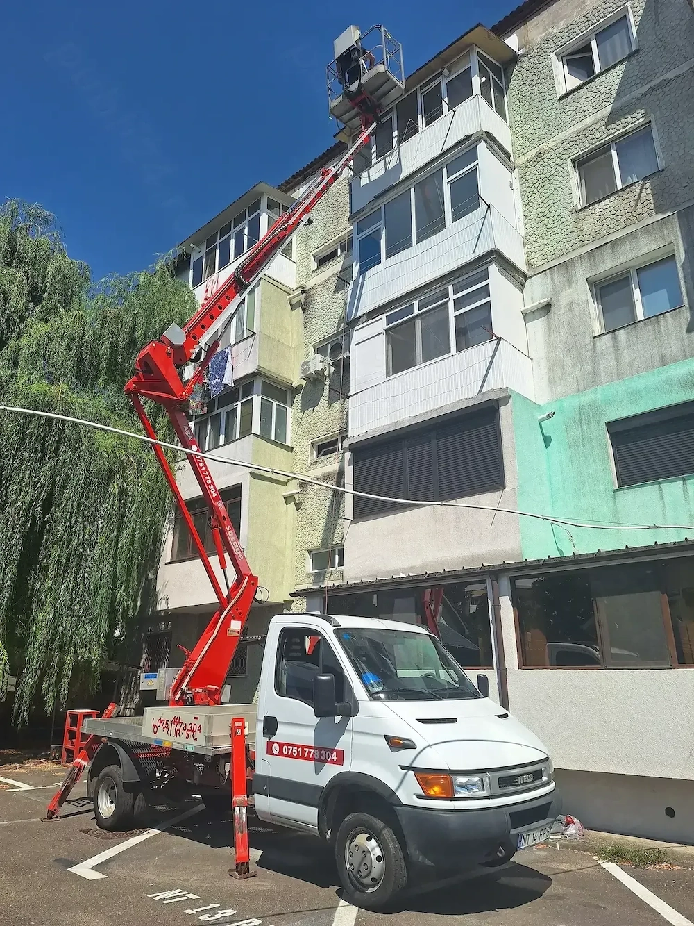Închiriez Autonacelă 20m