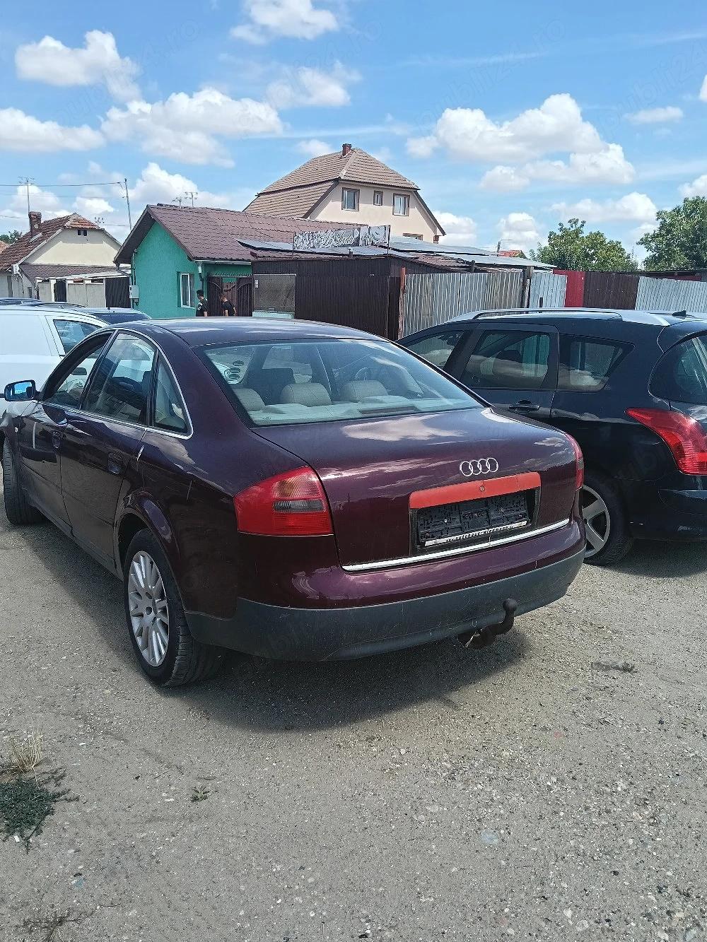Audi A6 an 2002 motor 1.8 benzină