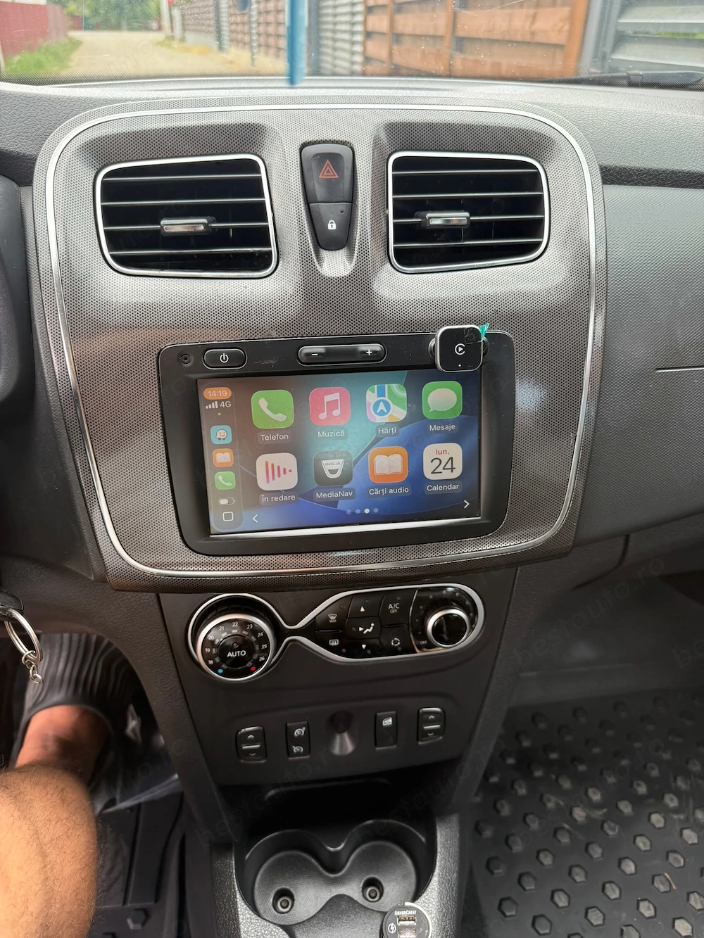 DACIA Sandero