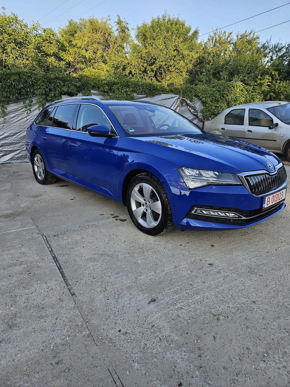 Skoda superb 2  km Plugh-in Hibrid