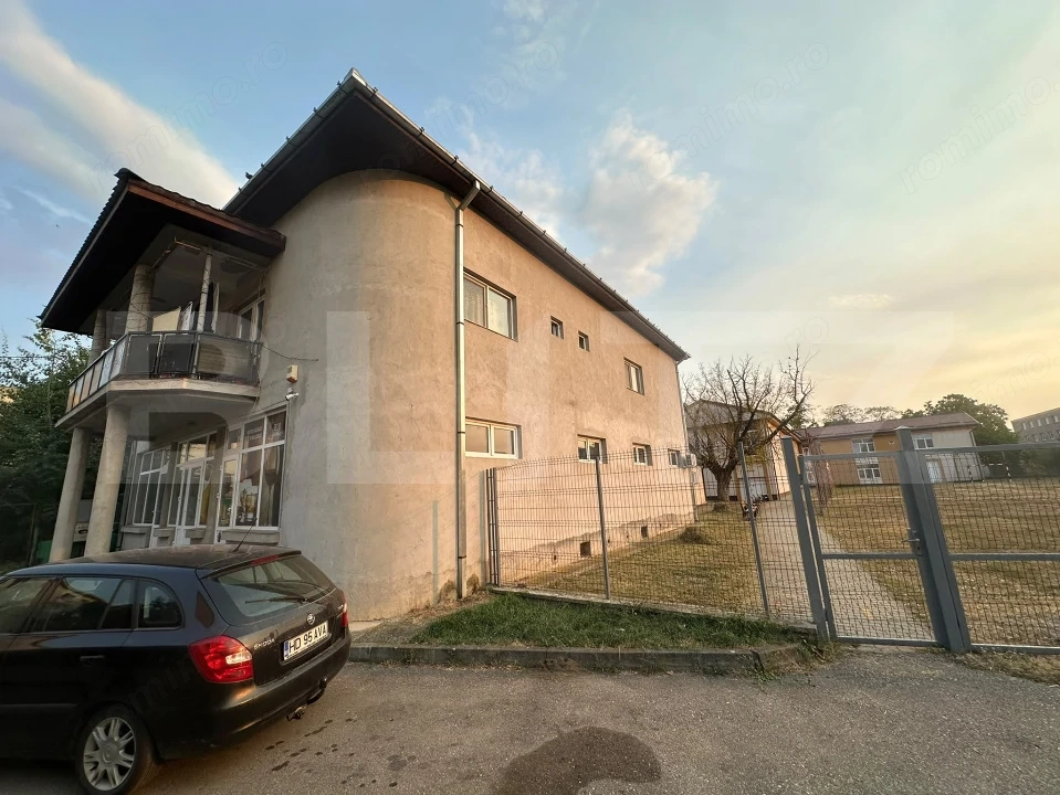 Proprietate S+P+E, 350 mp teren, spații comerciale și potențial pensiune – Călan