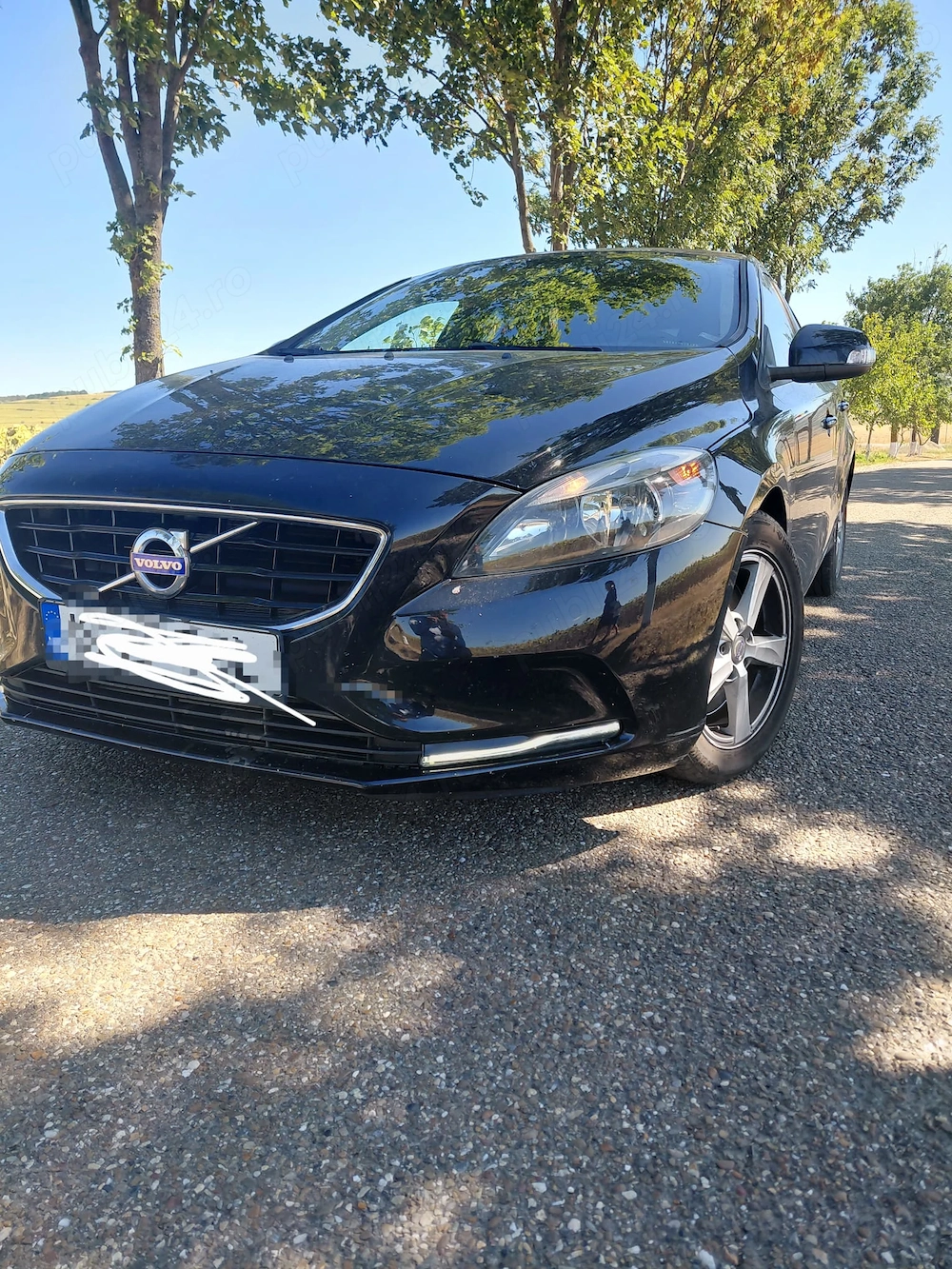 Volvo v40 D4 