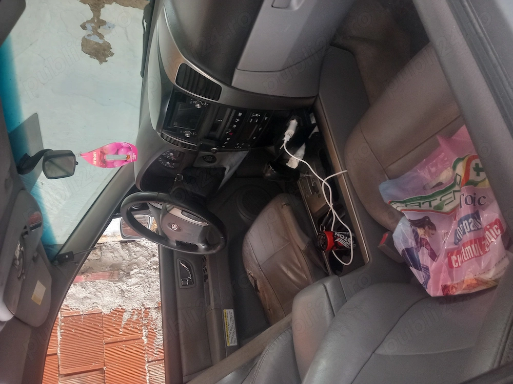 Vand sau schimb kia sorento