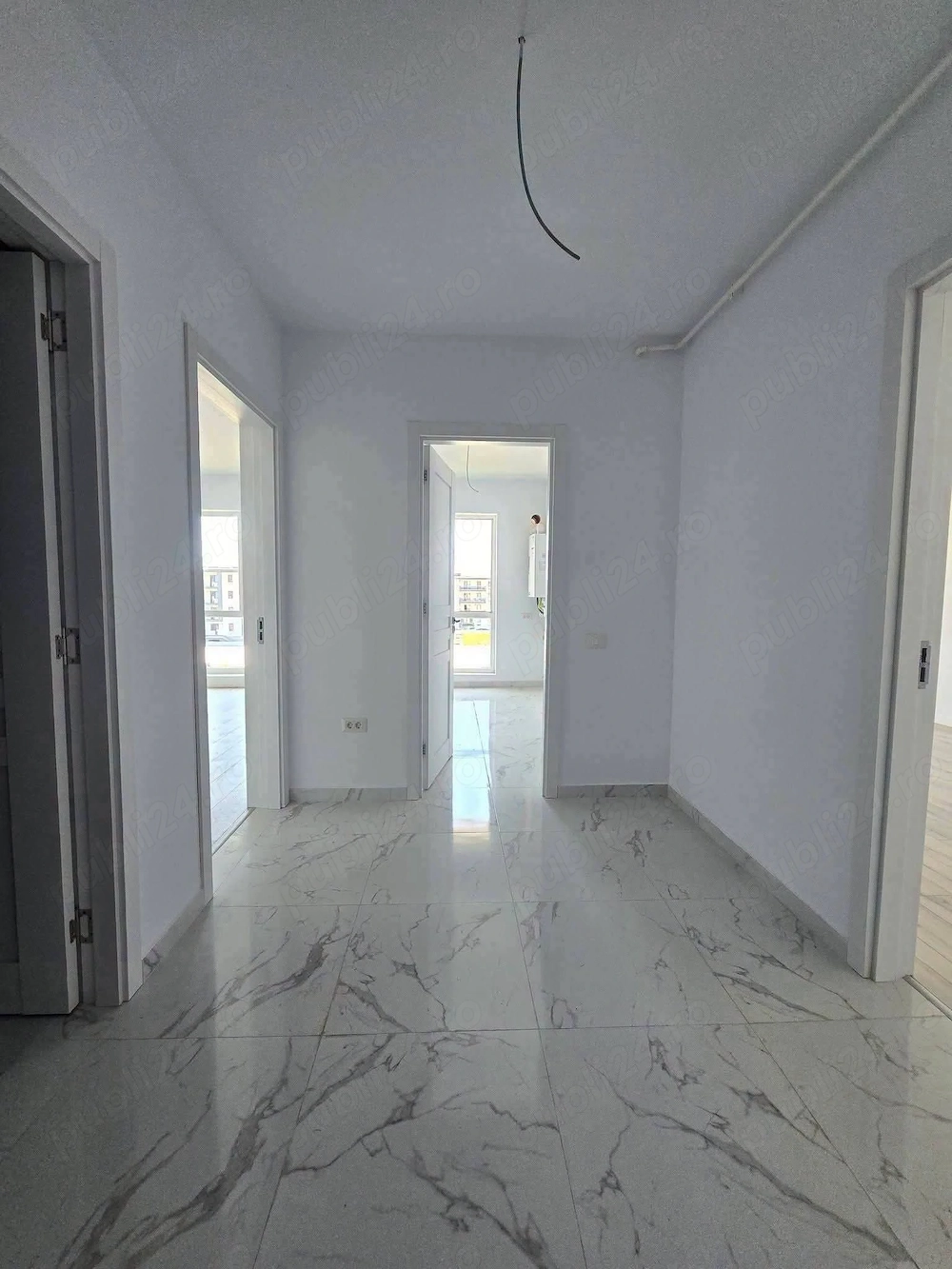 Apartament 2 Camere + boxa + parcare ,Strada Piersicului,  Fundeni Dobroești 