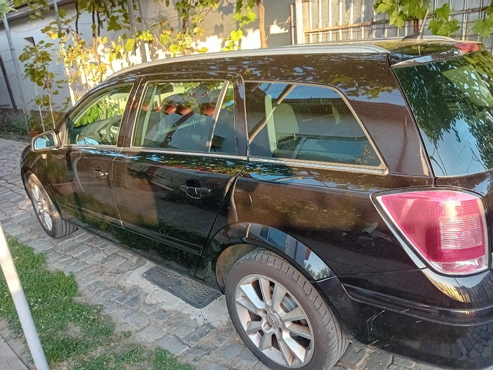 .opel astra benzina impecabila