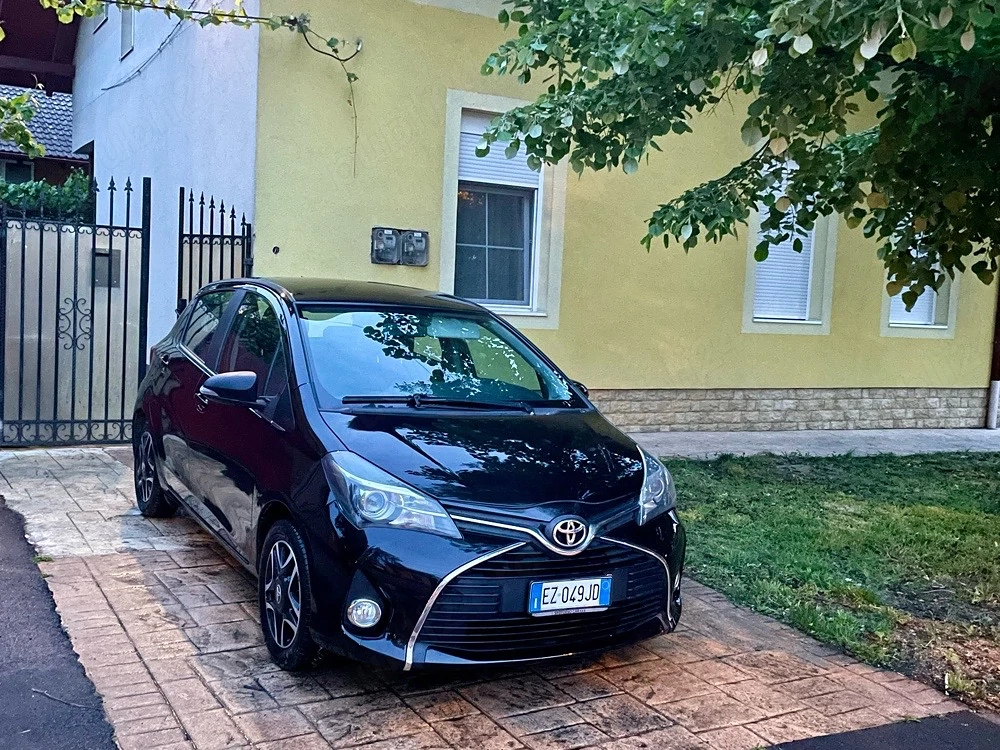Toyota yaris 1.33vvti Automata 2015 Navigatie 