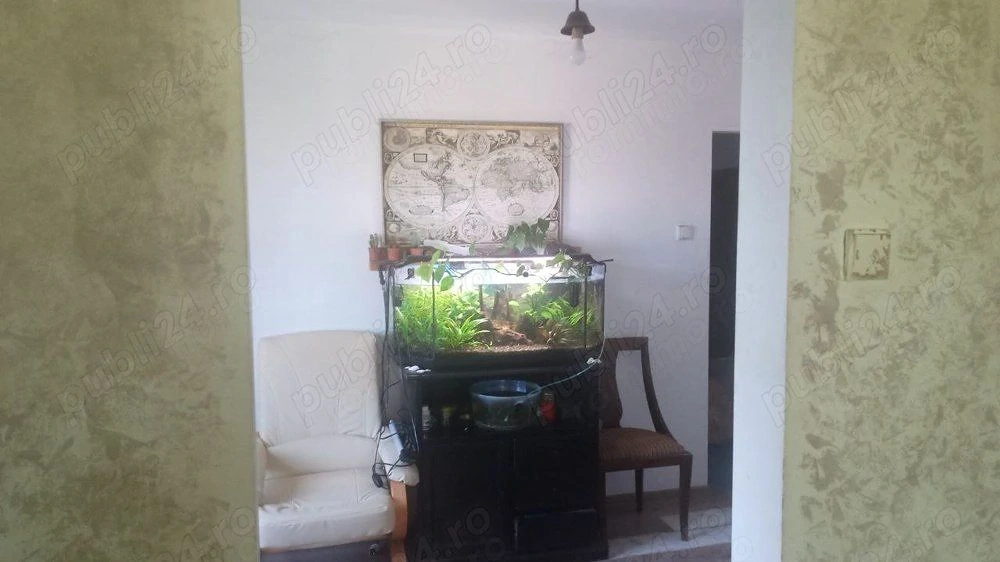 BRASADAS vinde ap w cam etaj 4/4 in Micro 14.