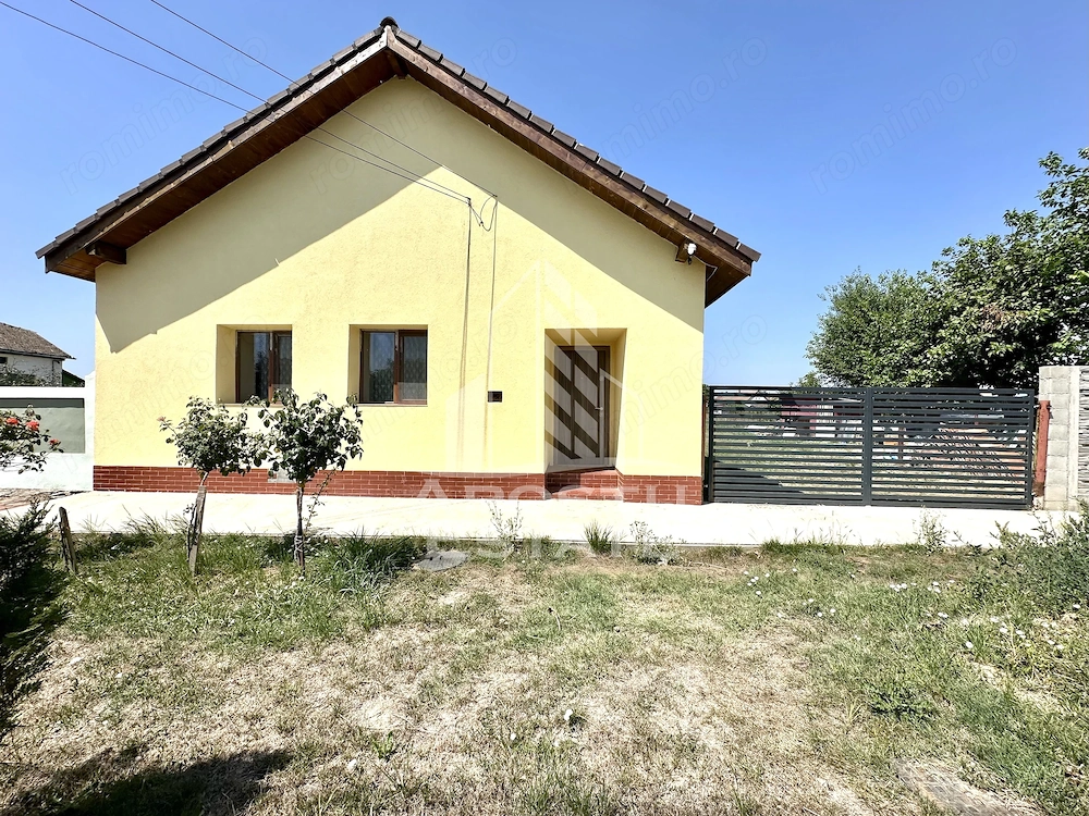 Casa de vanzare in localitatea Dinias