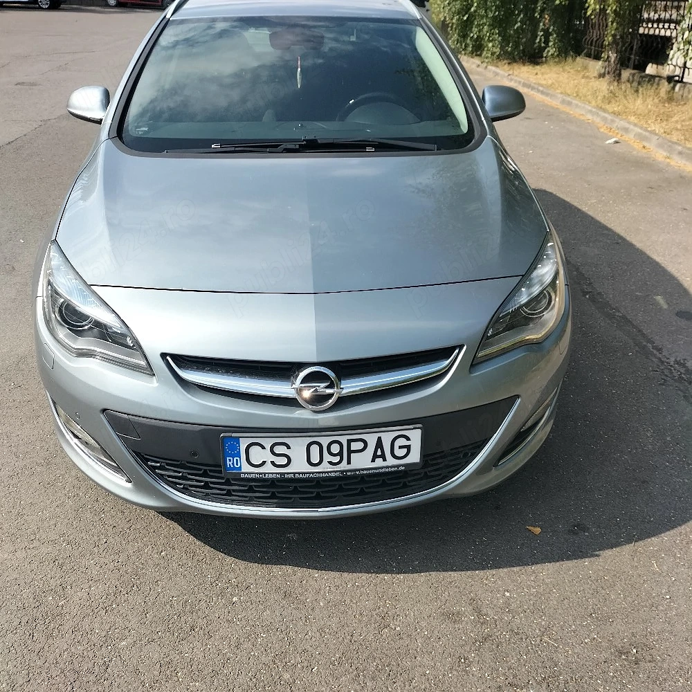 Vând Opel Astra j tourer 