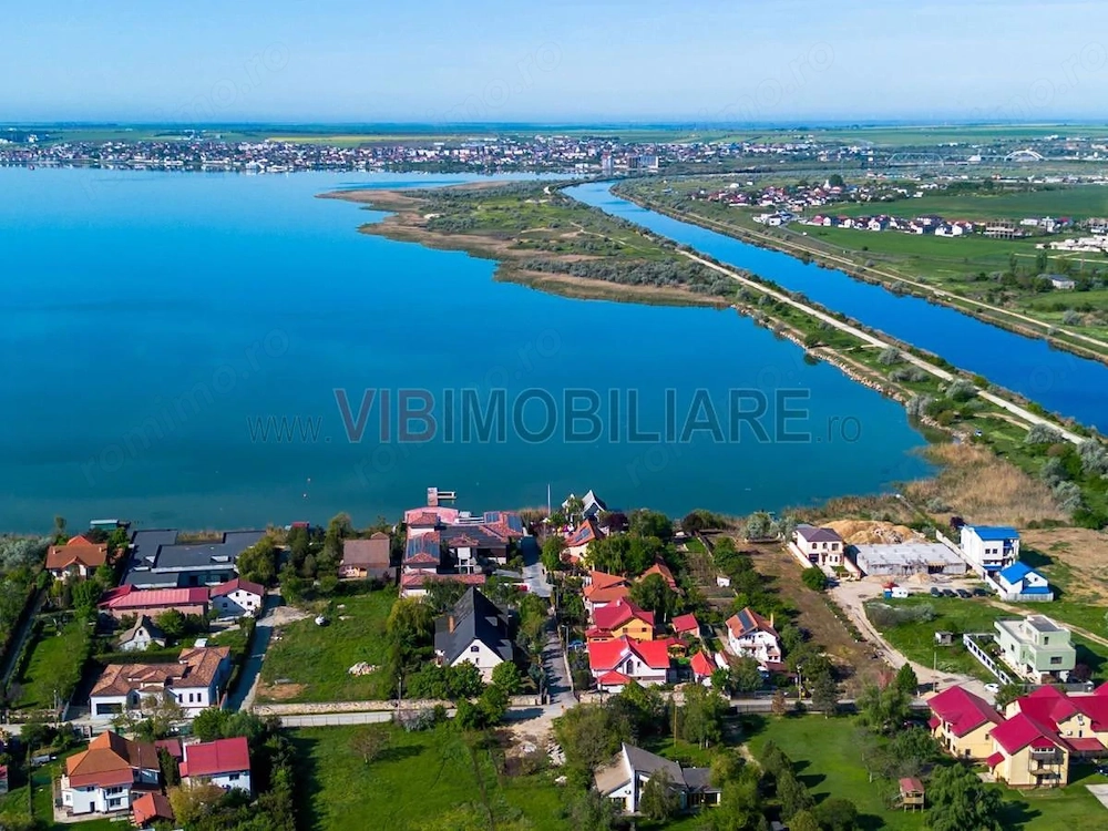 13,5 ha teren intravilan pe malul Lacului Siutghiol