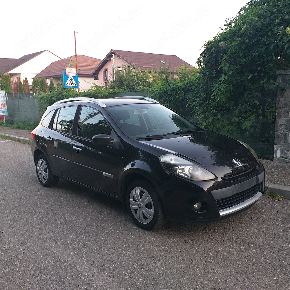 Renault Clio 1,2 benzina ,an 2011 , klimatronic ,euro 5