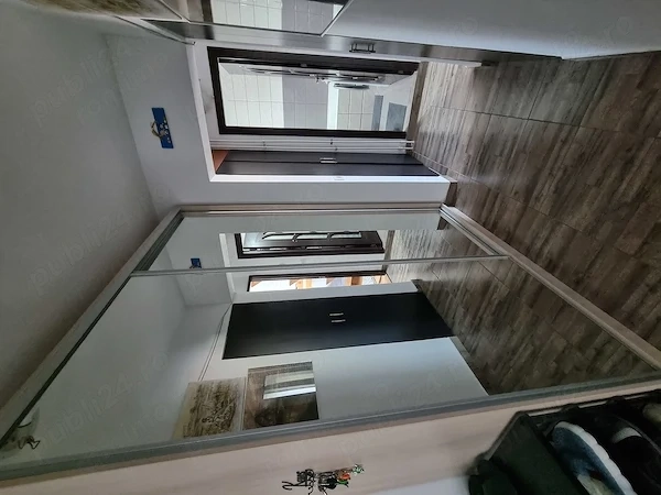 Apartament 2 camere Piata Berceni Oltenitei 500E negociabil