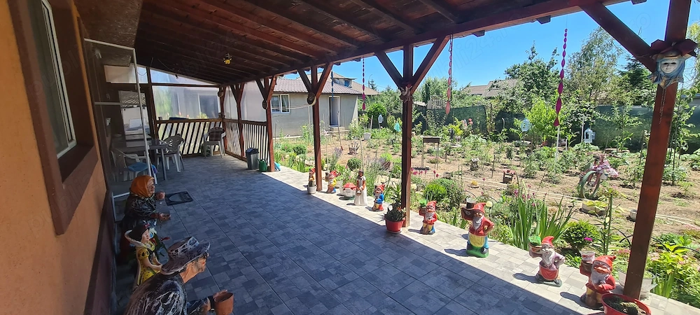 Casă 3 camere Lazu, 515 mp teren