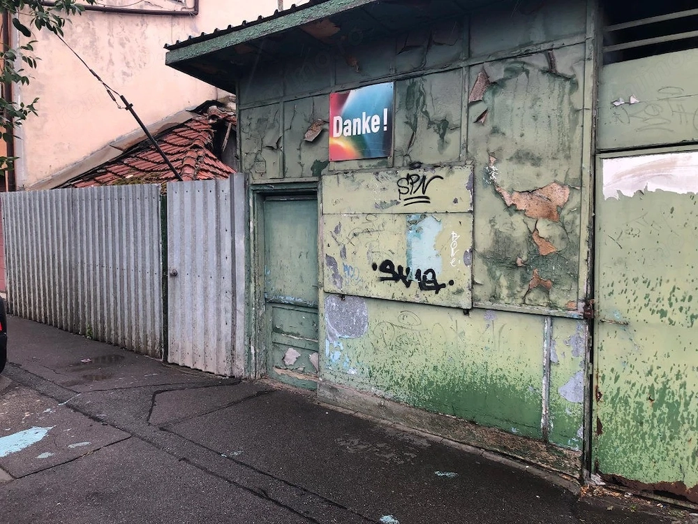 Teren stradal cu vad comercial foarte bun pe soseaua colentina