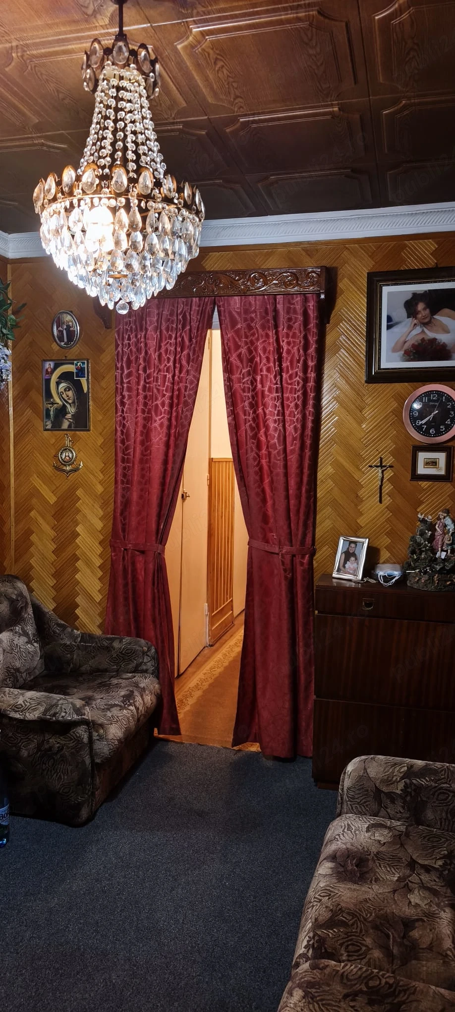 Vând apartament in Sibiu confort 1 de 92 mp, 4 camere decomandate (opțiune a 5-a), bucătărie, 2 băi 