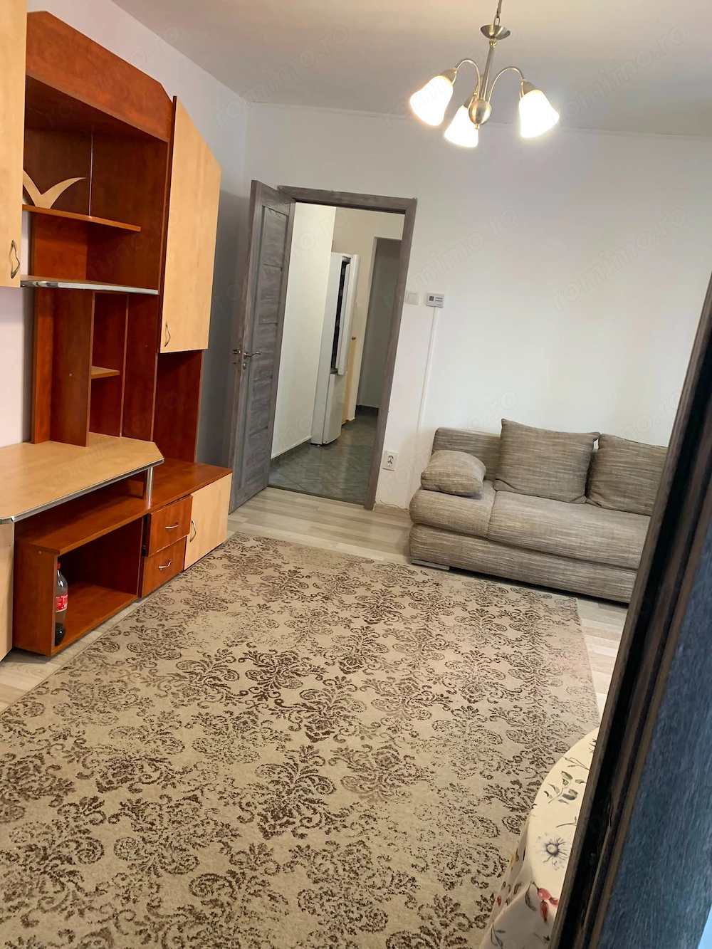 Apartament 2 camere zona Cedonia