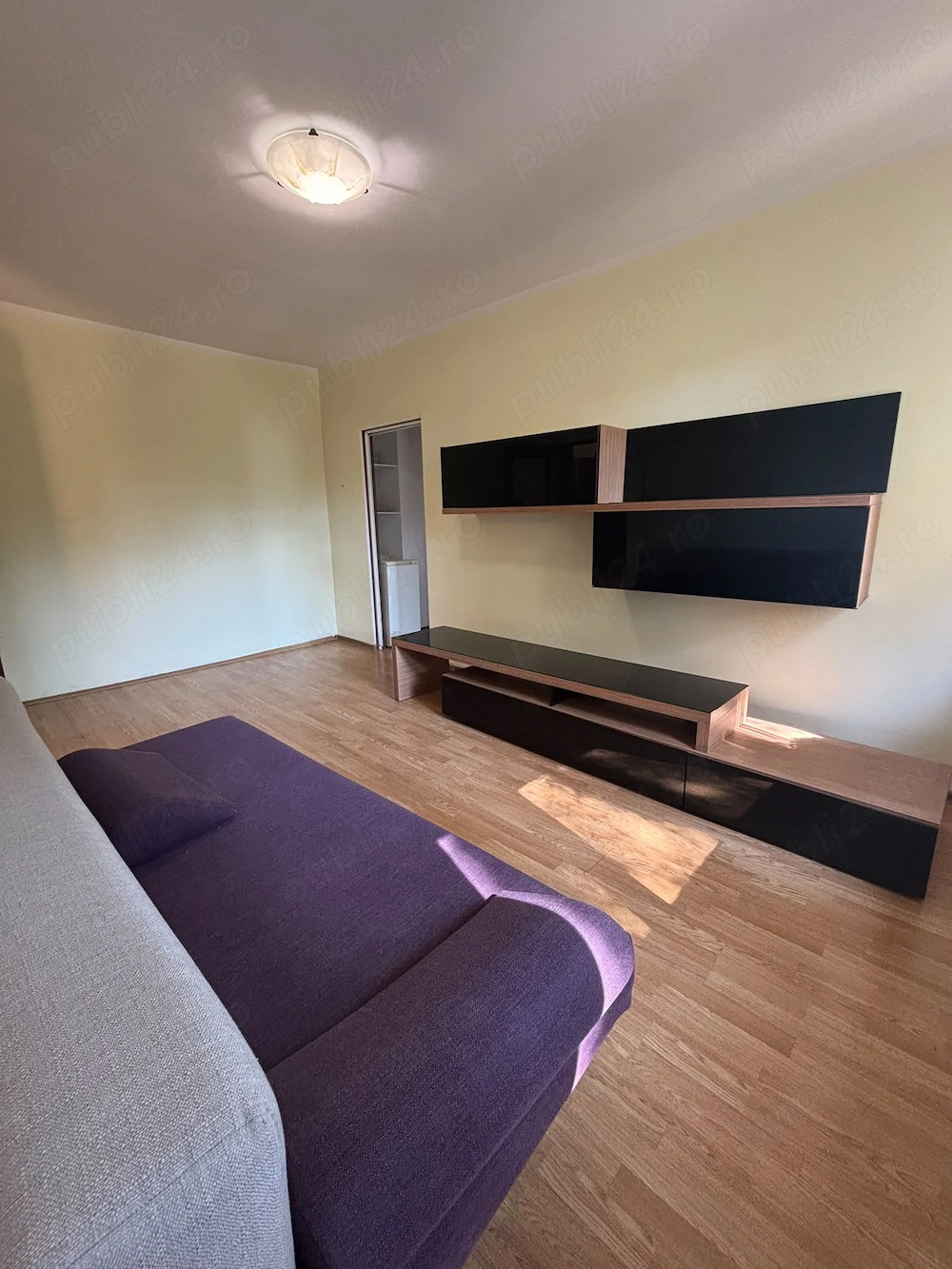 Apartament 2 camere, et. 1, ultracentral, Piata Unirii