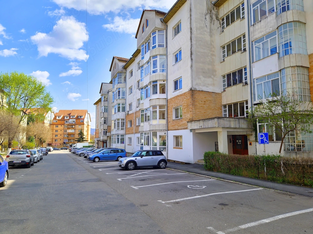 Garsoniera De Inchriat - NORD - Parter - Centrala Proprie