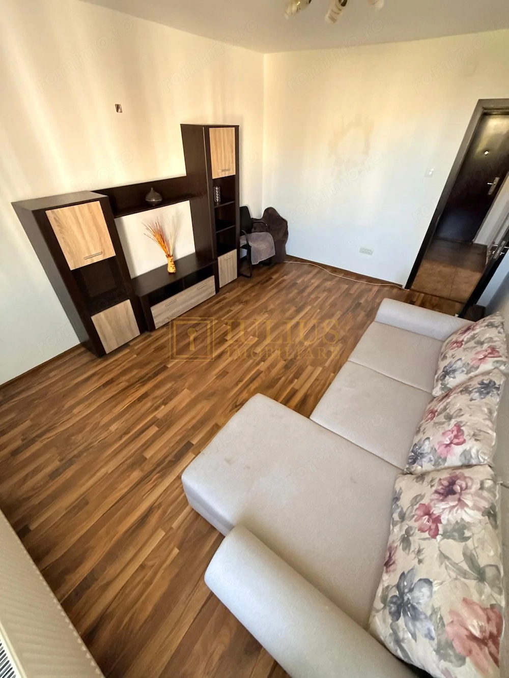 2 camere| Gheorghe Lazar| centrala proprie| lift| AC|