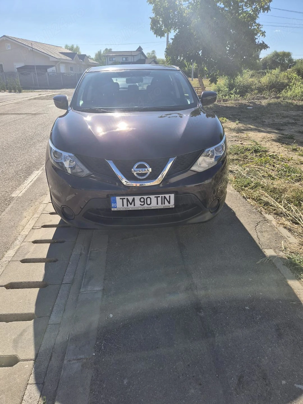 Ofer  sore vanzare, autoturisn marca Nissan Qashqai 1,5 dci, pe motorina, cumparata noua din Romania