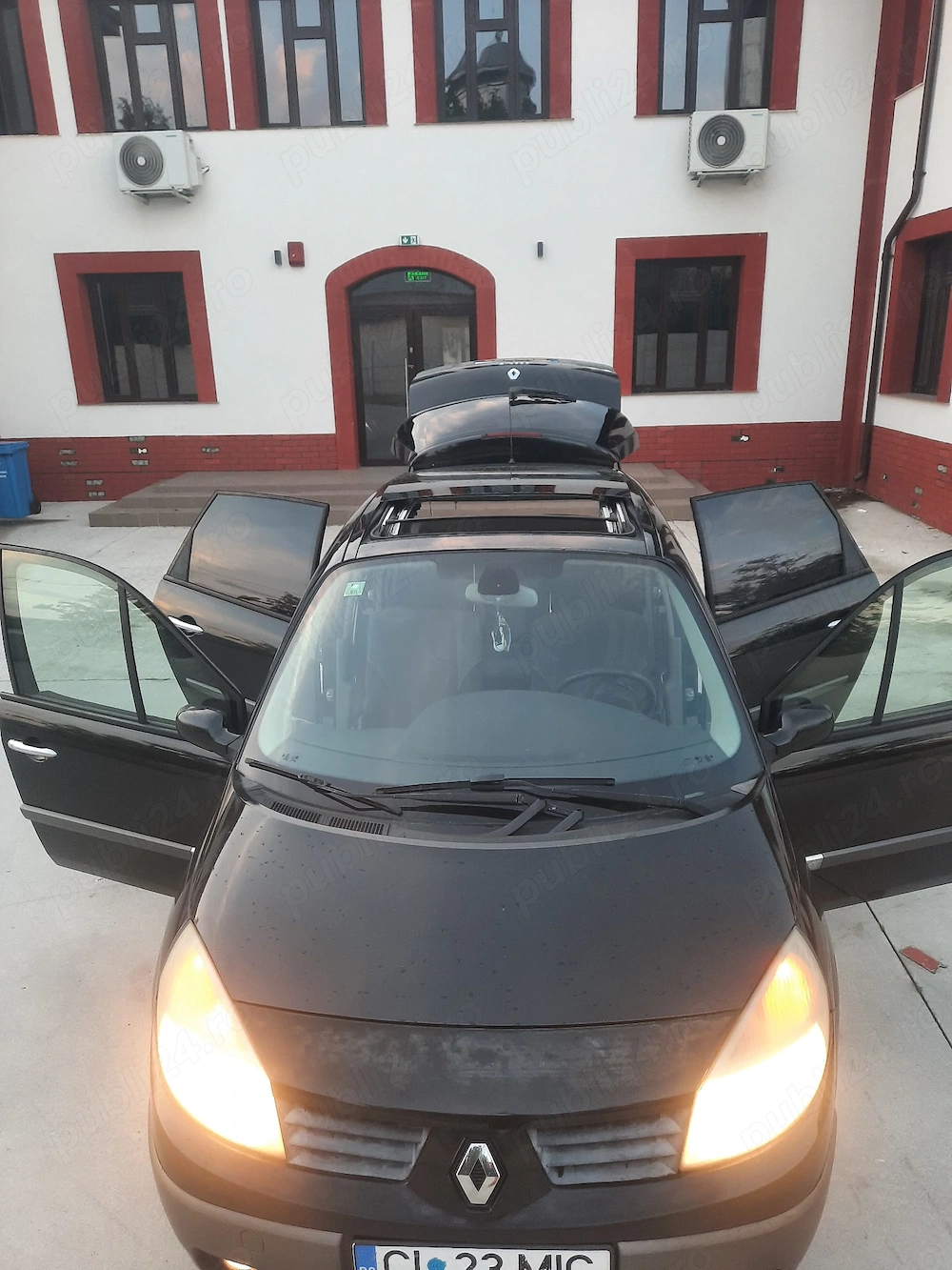 Renault Scenic panoramic de vanzare.