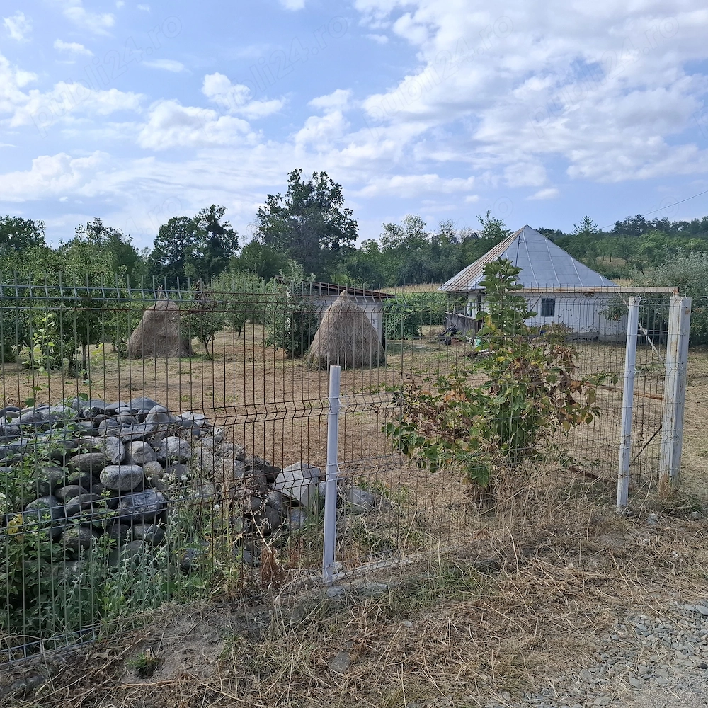 Teren de vănzare