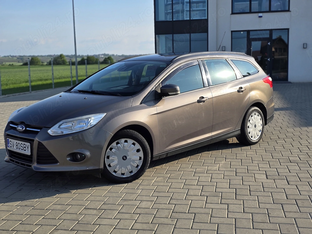 Ford Focus   2013   1.6 tdci econetic