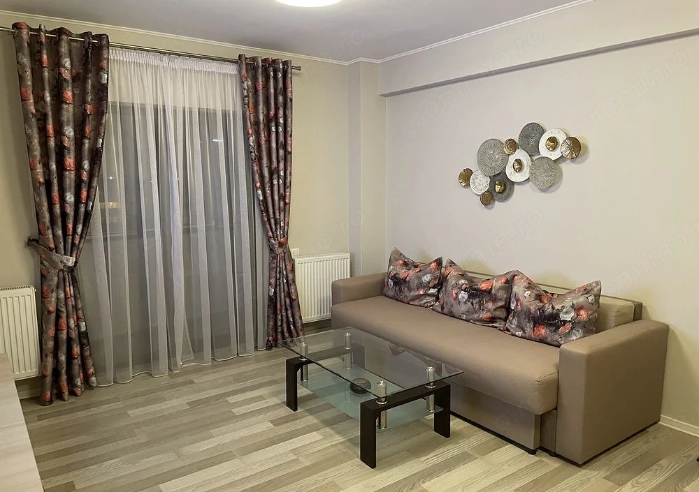 Apartament Semicentral, lângă Universitate